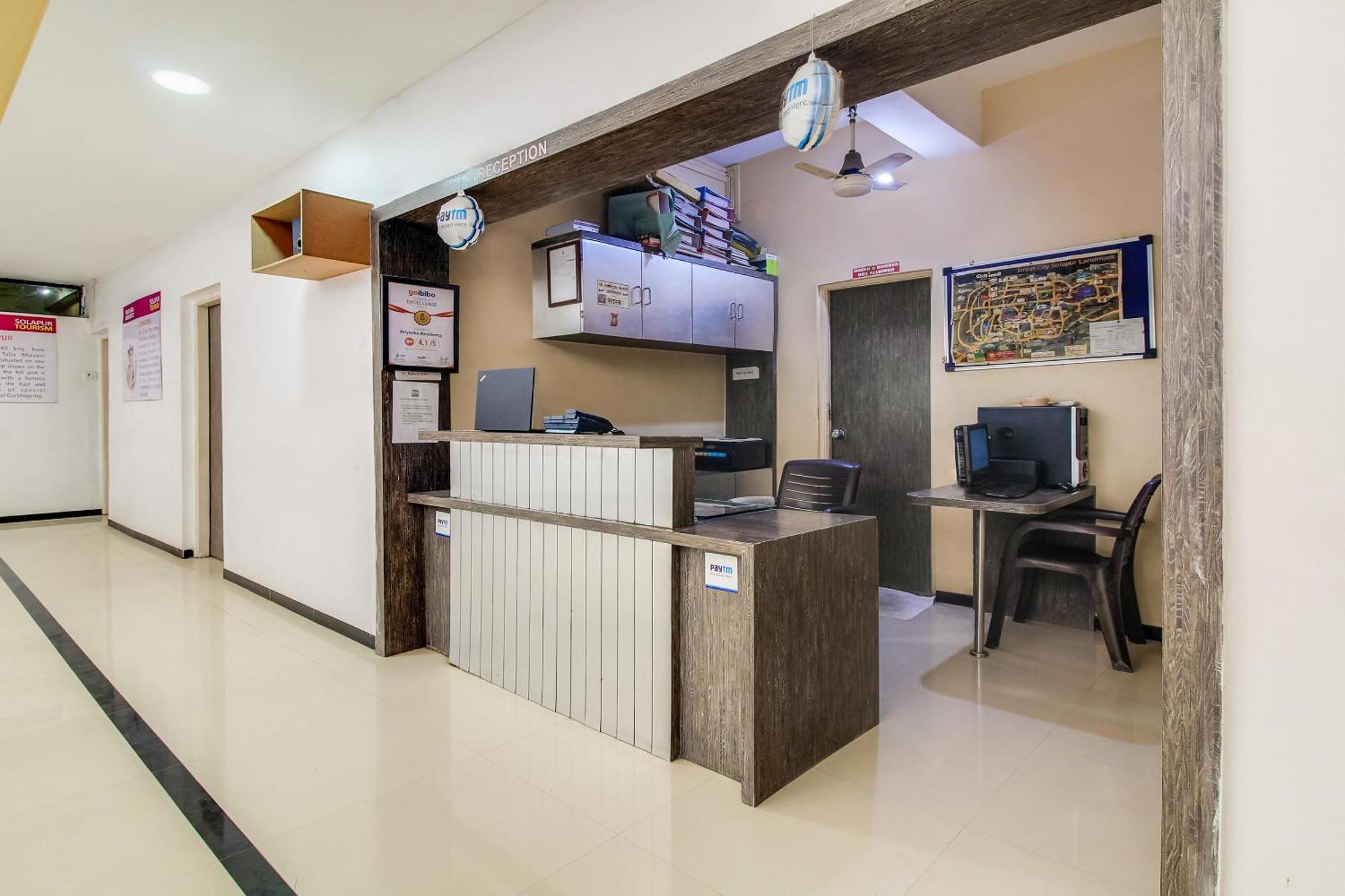 Hotel O Priyanka Residency Solapur Exterior foto